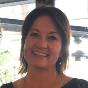 Meet your Posher, Lacynda